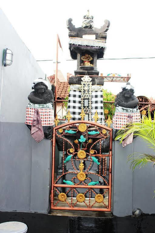 Sarma Homestay Kuta  Exterior photo